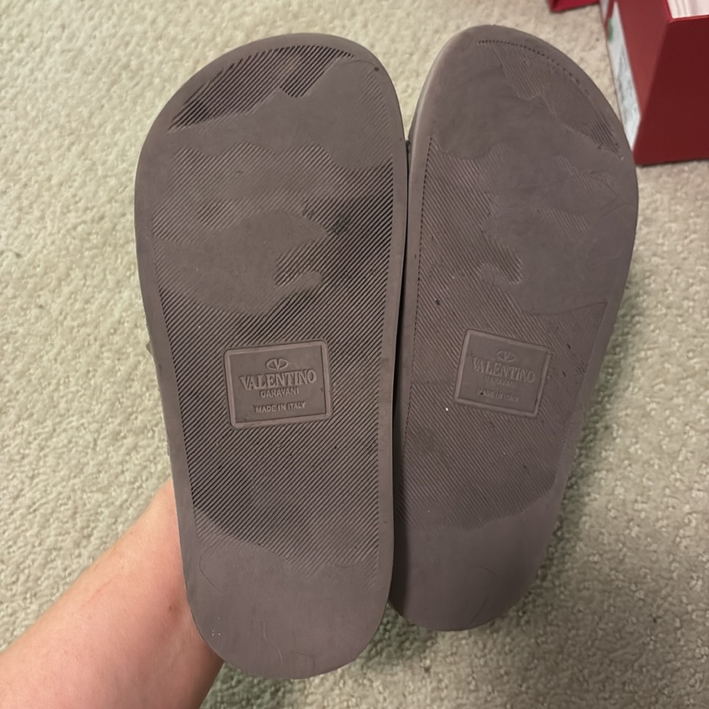 VALENTINO ROCKSTUD RUBBER SLIDES 35 - Picture 6 of 10
